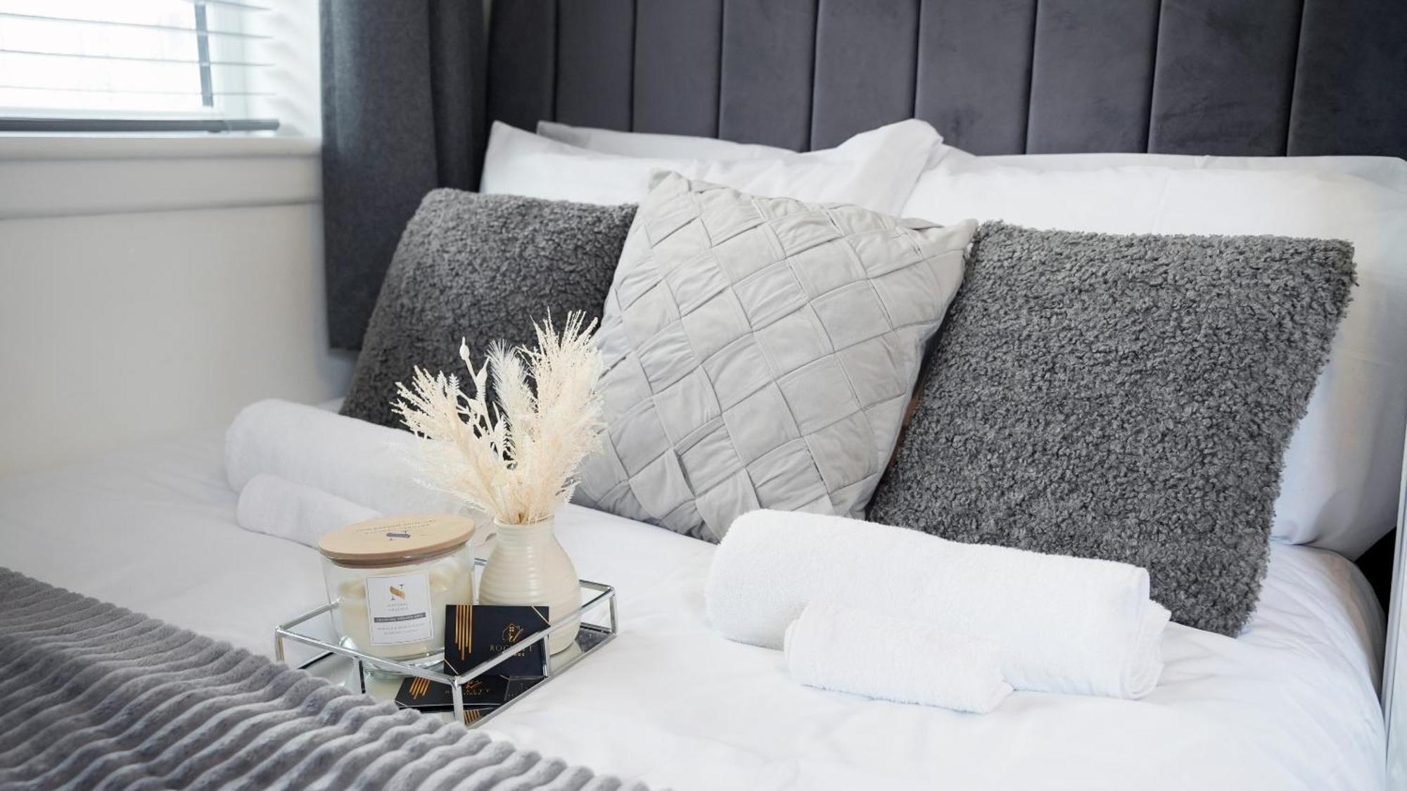 City Centre House, Parking With Ev, Free Wifi, Netflix Coventry Luaran gambar