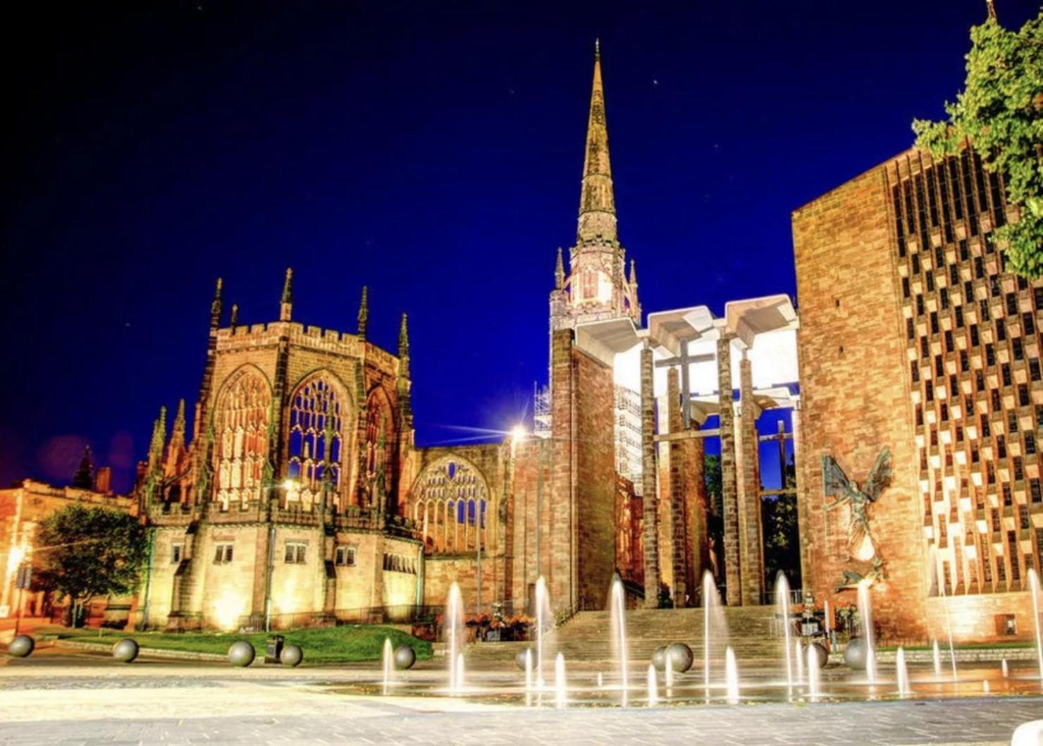 City Centre House, Parking With Ev, Free Wifi, Netflix Coventry Luaran gambar